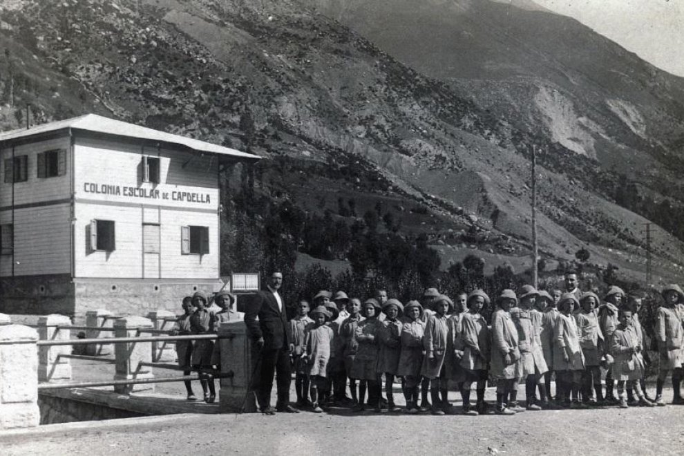 AnàlisiAnem de colònies