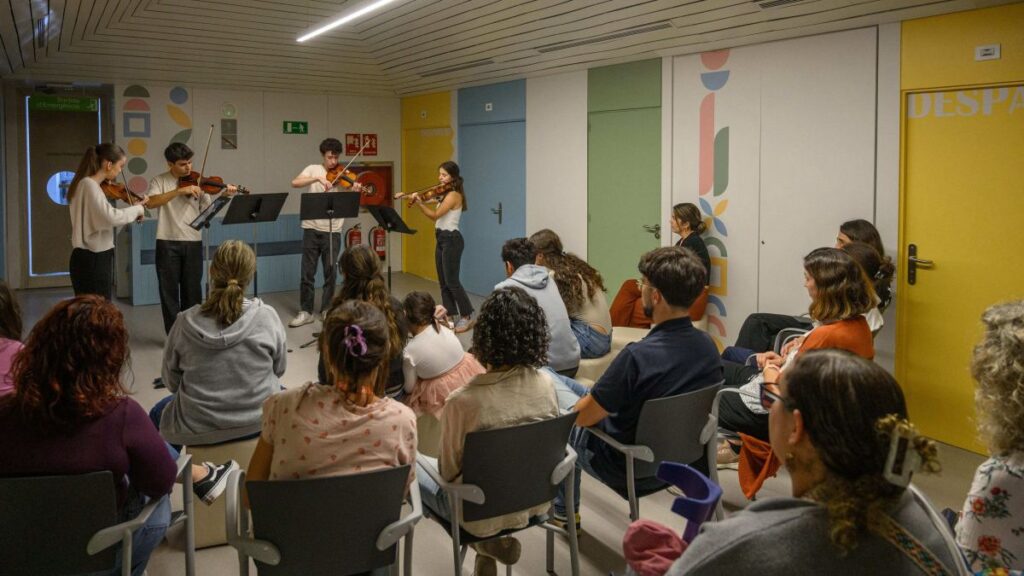 ActualitatL’ESMUC porta la música clàssica a centres socials
