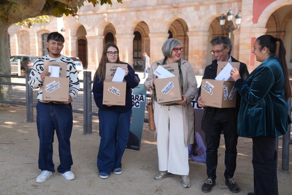 Actualitat“Molts joves tenim dificultats per continuar estudiant”