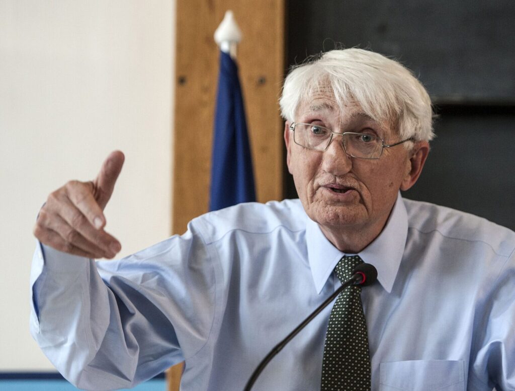 AnàlisiEducar per al diàleg: el llegat de Jürgen Habermas habermas