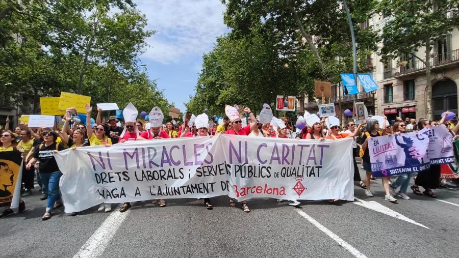 CrònicaMilers de docents persisteixen contra l’acord amb Educació per considerar-lo insuficient i demanen més mans a l’aula