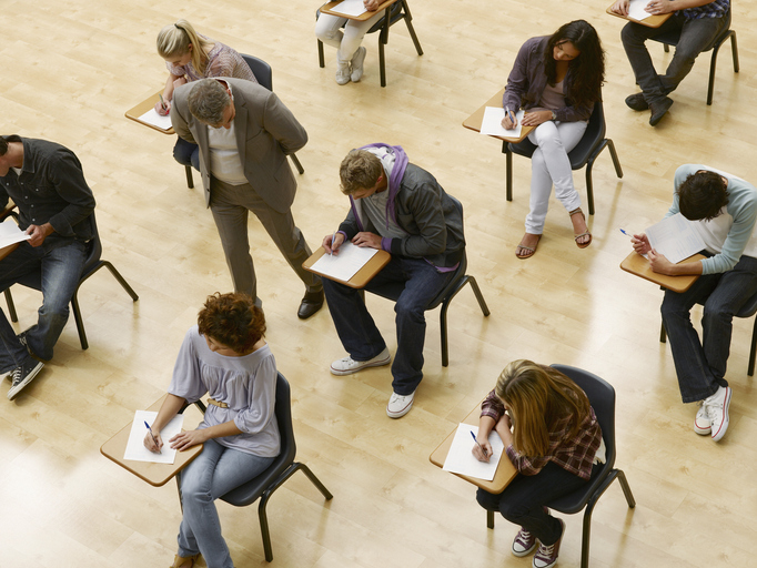 OpinióFins quan oposicions per seleccionar docents? docents