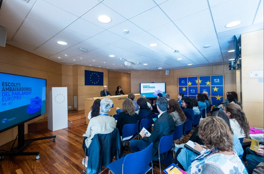 Lliurament de plaques d’Escoles Ambaixadores del Parlament Europeu als centres catalans 2026/2027